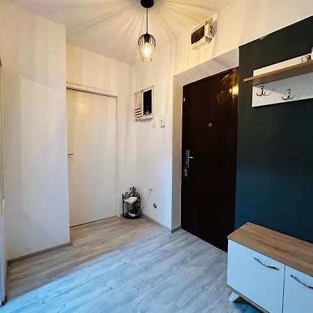 Merry House - * Craiova