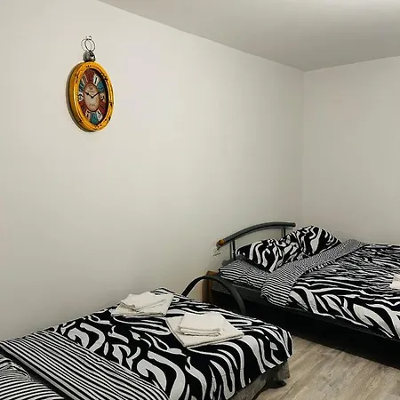 Merry House - * Craiova